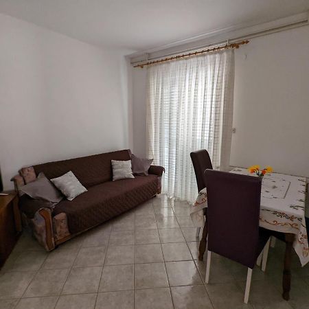 Apartment Bracic Vodice Eksteriør billede