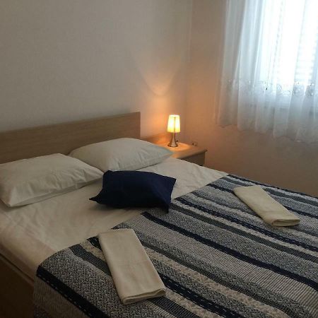 Apartment Bracic Vodice Eksteriør billede