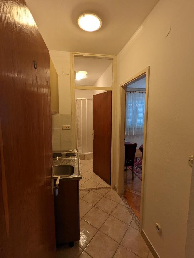 Apartment Bracic Vodice Eksteriør billede