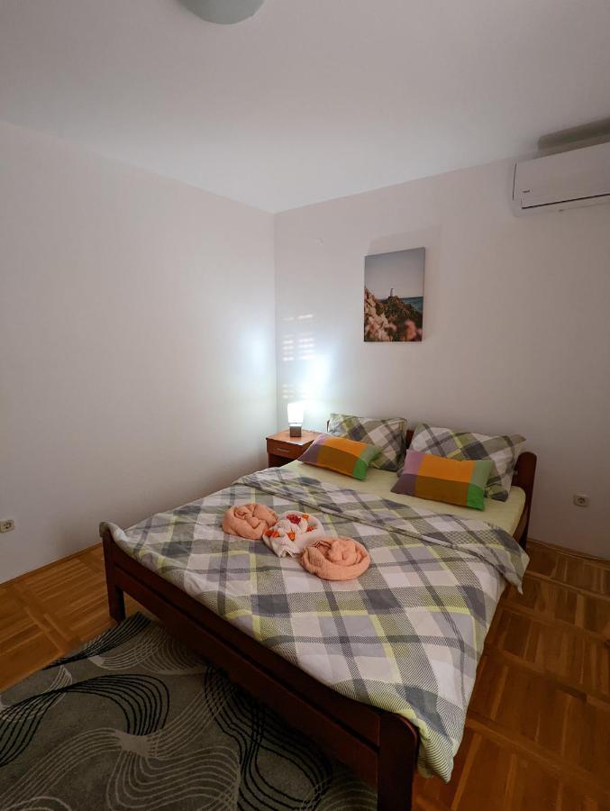 Apartment Bracic Vodice Eksteriør billede
