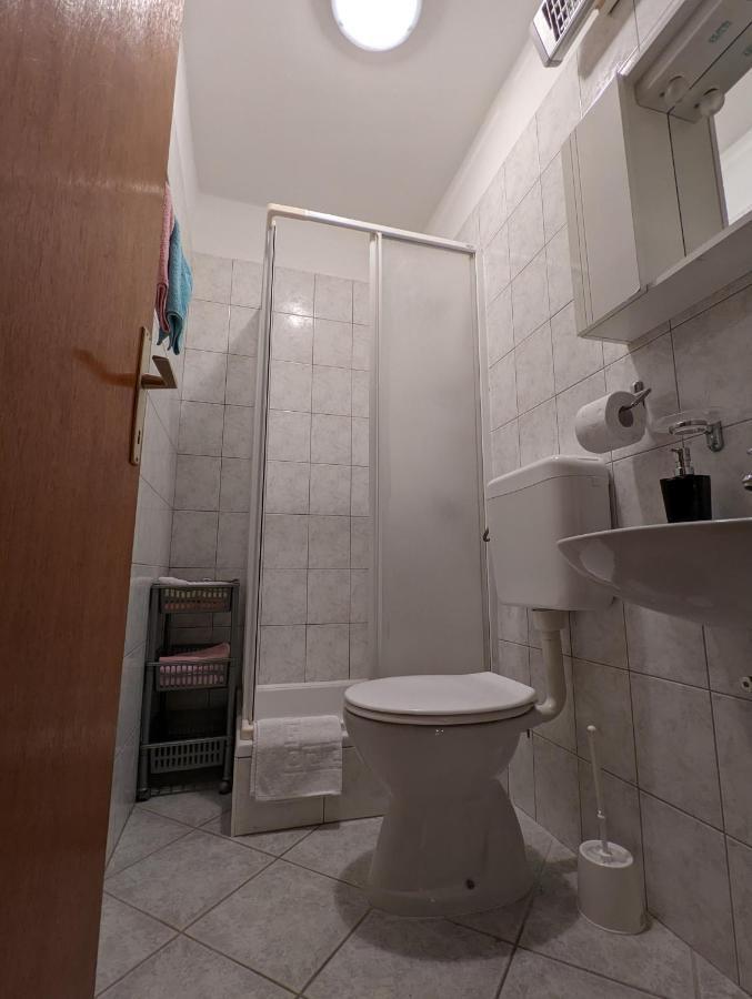 Apartment Bracic Vodice Eksteriør billede