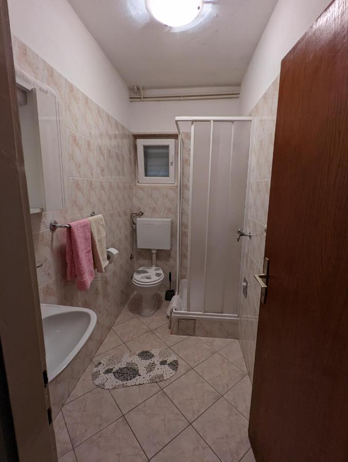 Apartment Bracic Vodice Eksteriør billede