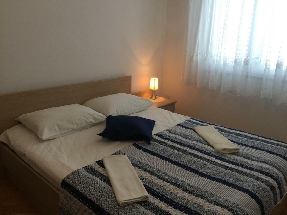 Apartment Bracic Vodice Eksteriør billede